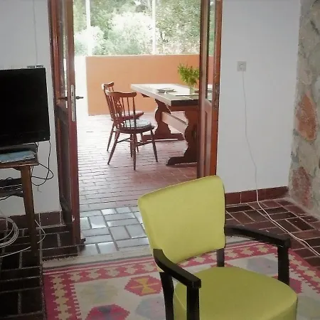 Impeccable 2-bed In Stari Grad *